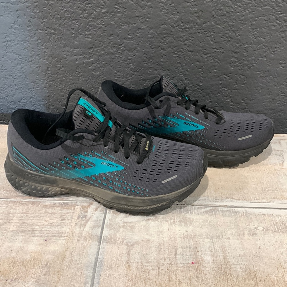 Brooks Ghost 13 Waterproof Running Shoes